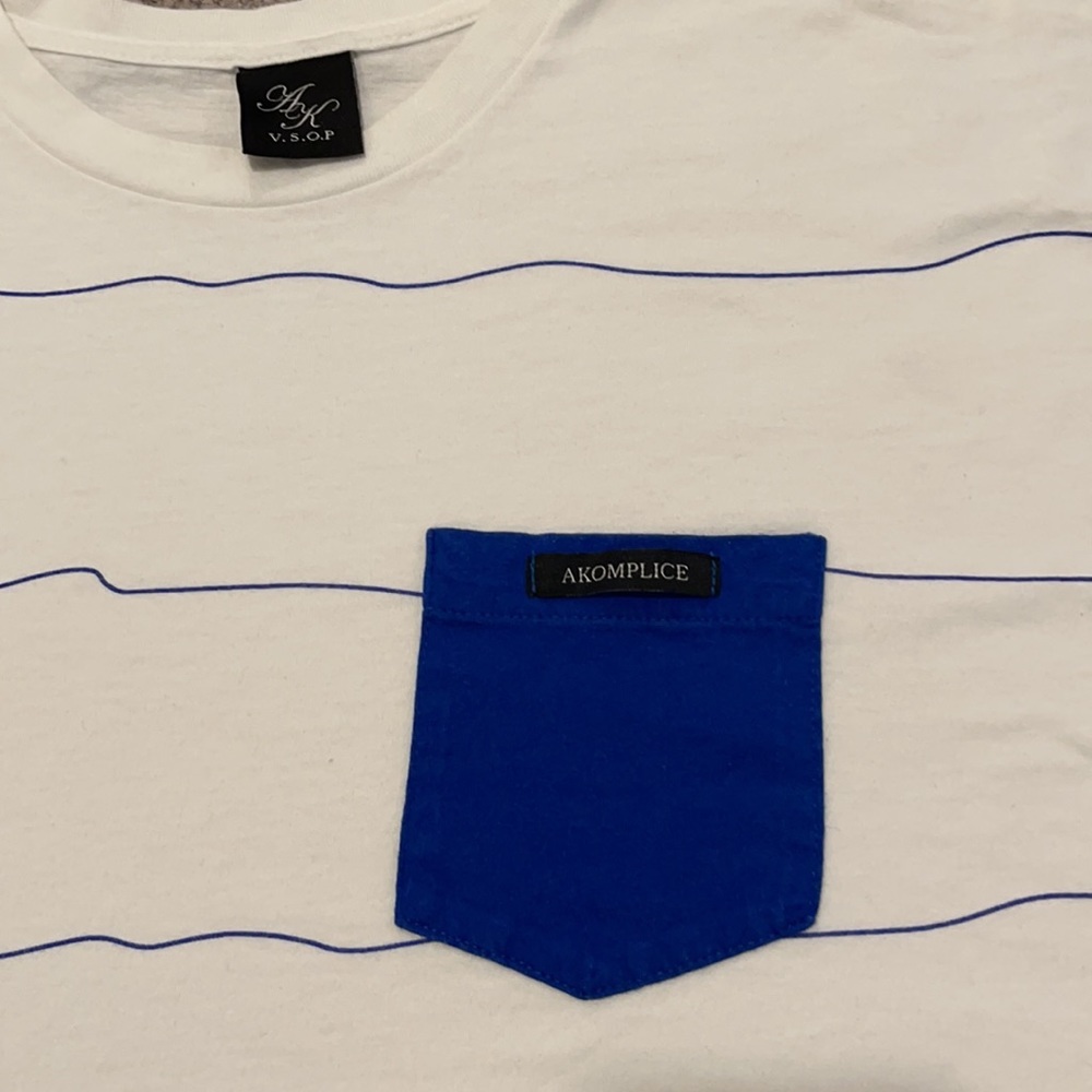 Akomplice Tee - Picture 2 of 6